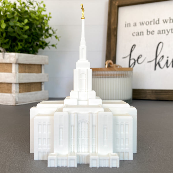 Red Cliffs Utah Temple Statue