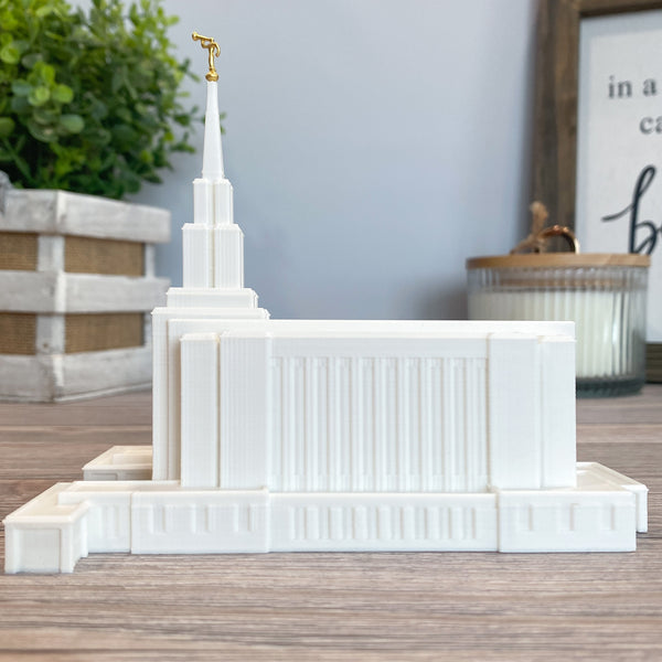 Oquirrh Mountain Utah Temple Statue