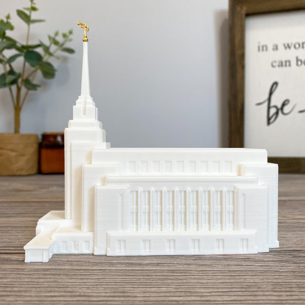 Rexburg Idaho Temple Statue