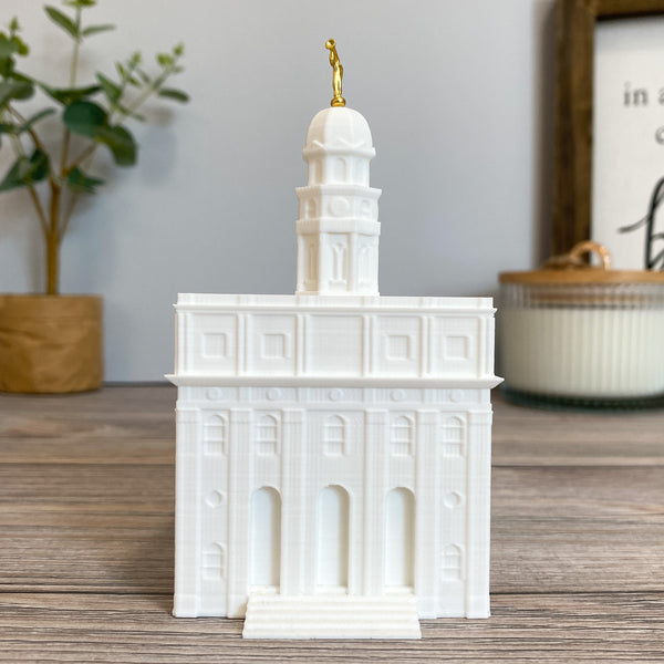 Nauvoo Illinois Temple Statue