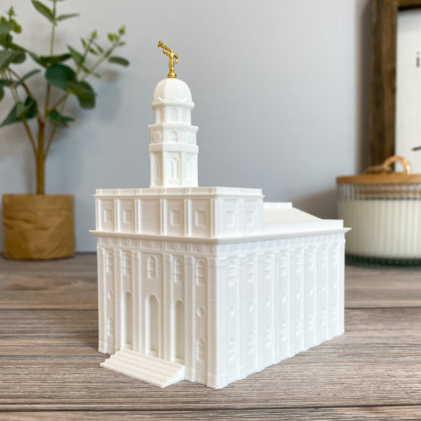 Nauvoo Illinois Temple Statue