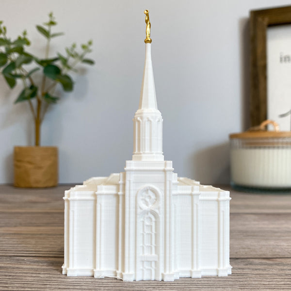 St. Louis Missouri Temple Statue