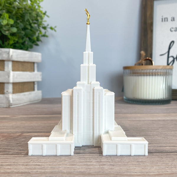 Oquirrh Mountain Utah Temple Statue