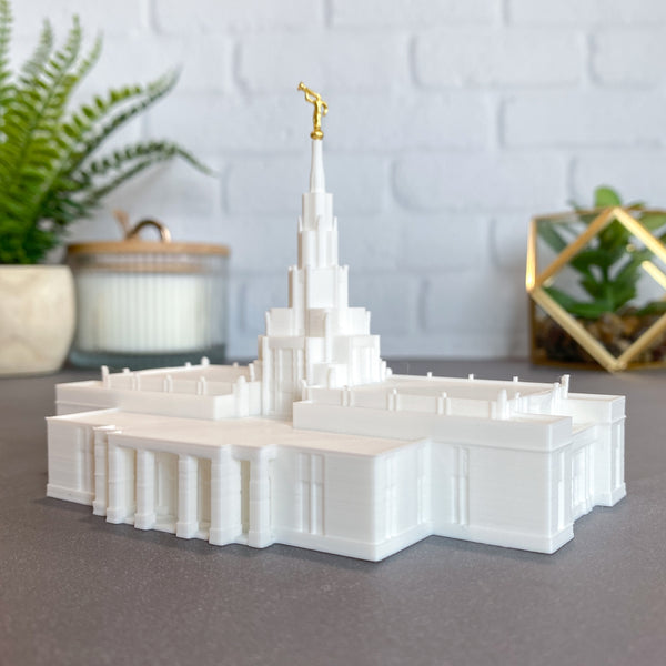 Phoenix Arizona Temple Statue