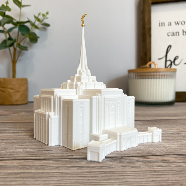 Gilbert Arizona Temple Statue