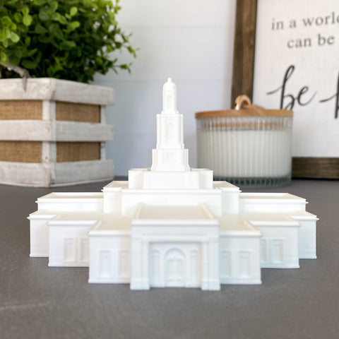 Tallahassee Florida Temple Statue